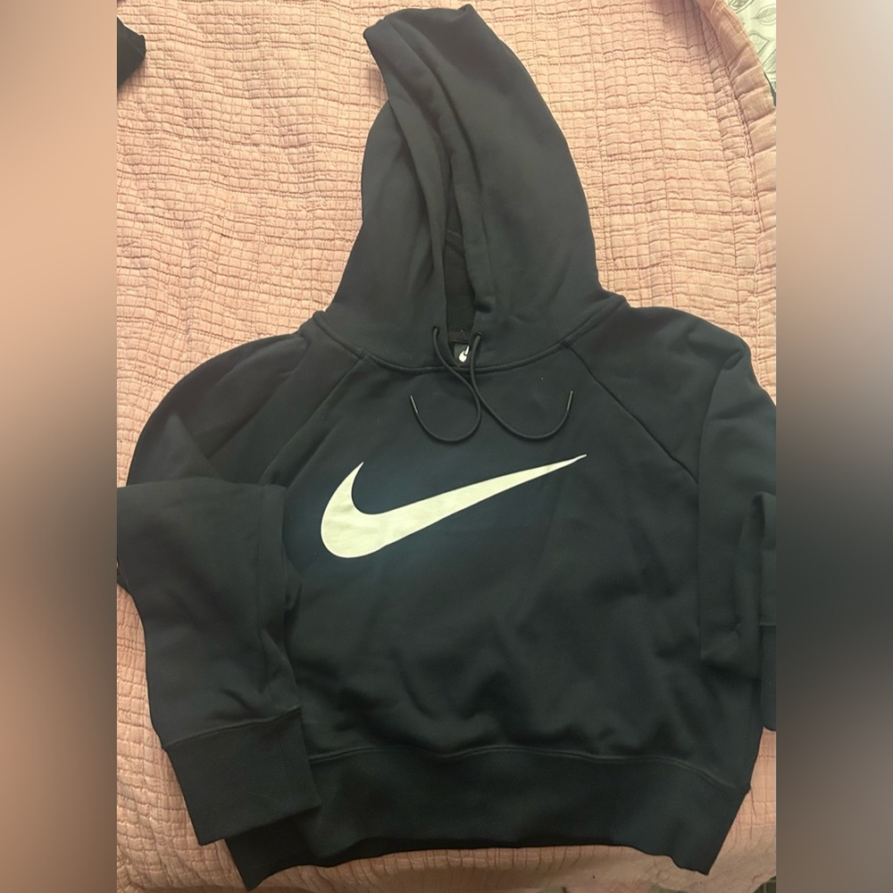 Women's Nike Cropped Sweatshirt with Hood